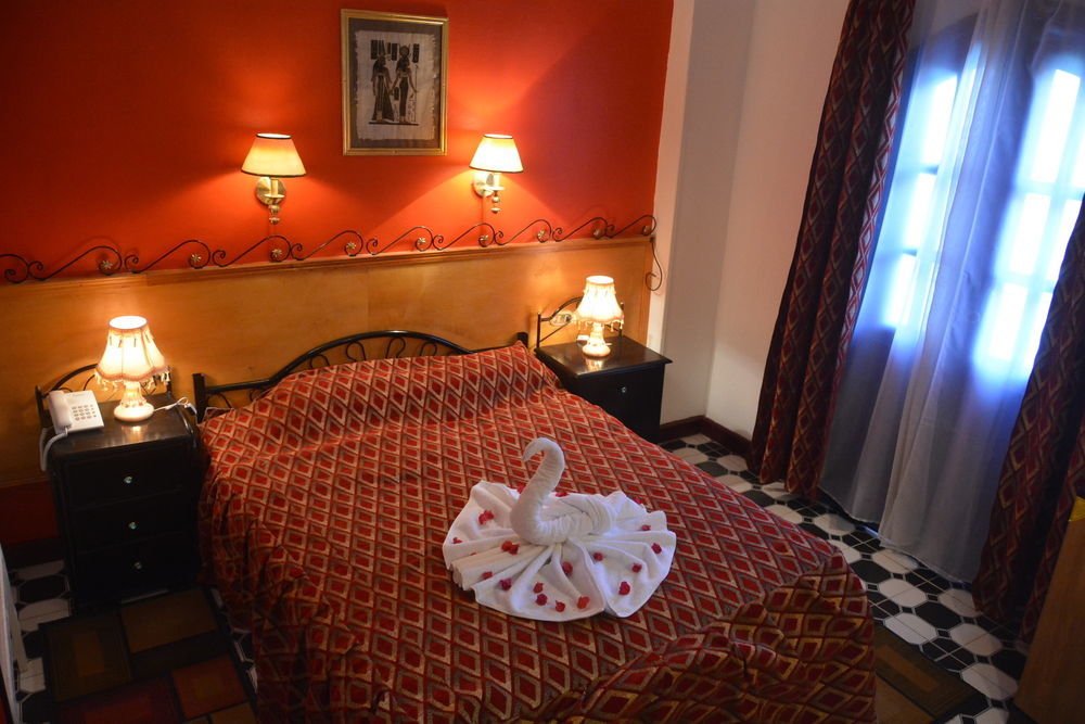 El Gezira Garden Hotel 룩소르 외부 사진